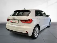 Gebraucht Audi A1 150 PS (110 kW) 2024 Gletscherweiß metallic SUV