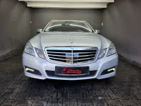 Gebraucht Mercedes E250 204 PS (150 kW) 2010 Silber Kombi