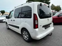 Gebraucht Peugeot Partner Active 99 PS (72 kW) 2016 Lack weiss banquise/deckende l Van / Kleinbus