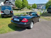 Gebraucht Mercedes CLK200 184 PS (135 kW) 2009 Schwarz Cabrio