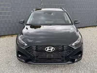 Neu Hyundai i30 116 PS (85 kW) 2026 Schwarz Kombi