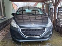 Gebraucht Peugeot 208 Active 68 PS (50 kW) 2013 Grau Kleinwagen