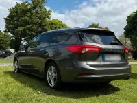 Gebraucht Ford Focus 120 PS (88 kW) 2020 Grau Kombi