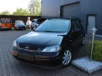 Gebraucht Opel Astra Njoy 101 PS (74 kW) 2003 Schwarz Limousine