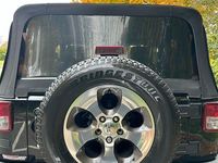 Gebraucht Jeep Wrangler Sahara 200 PS (147 kW) 2017 Schwarz SUV