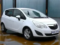Gebraucht Opel Meriva Edition 101 PS (74 kW) 2010 Weiß Van / Kleinbus