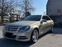 Gebraucht Mercedes C350 Elegance 306 PS (225 kW) 2012 Beige Limousine