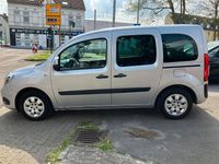 Gebraucht Mercedes Citan 111 110 PS (80 kW) 2017 Silber Van / Kleinbus