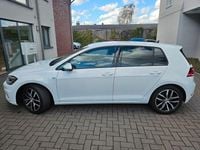 Gebraucht VW Golf VII Join 131 PS (96 kW) 2019 Weiß Limousine