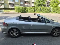 Gebraucht Peugeot 307 CC Tendance 136 PS (100 kW) 2005 Silber Cabrio