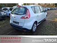 Gebraucht Renault Scénic III 110 PS (80 kW) 2011 Weiss "nacre" Van / Kleinbus