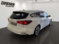 Gebraucht Ford Focus Titanium 125 PS (91 kW) 2025 Pn3gz) (weiss Kombi