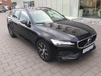 Gebraucht Volvo V60 Core 197 PS (144 kW) 2022 Black solid Kombi