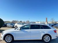 Gebraucht Skoda Superb 200 PS (147 kW) 2023 Weiß Limousine