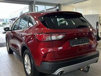 Gebraucht Ford Kuga Titanium 224 PS (164 kW) 2022 Lucidrot metallic (metallic) SUV