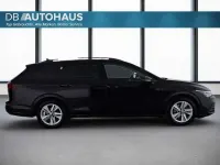 Gebraucht VW Golf VIII Life 150 PS (110 kW) 2023 Schwarz Kombi