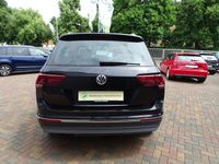 Gebraucht VW Tiguan Highline 150 PS (110 kW) 2021 Schwarz SUV