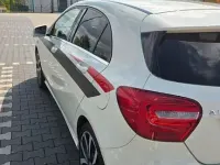 Gebraucht Mercedes A180 122 PS (89 kW) 2015 Weiß Limousine