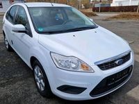 Gebraucht Ford Focus 80 PS (58 kW) 2009 Weiß Limousine