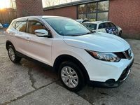 Gebraucht Nissan Qashqai Visia 116 PS (85 kW) 2015 Weiß SUV