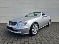 Gebraucht Mercedes SLK230 197 PS (144 kW) 2003 Silber metallic Cabrio