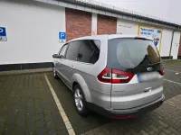 Gebraucht Ford Galaxy 140 PS (102 kW) 2007 Silber Van / Kleinbus
