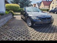 Gebraucht BMW 318 129 PS (94 kW) 2007 Schwarz Kombi