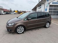 Gebraucht VW Touran Highline 140 PS (102 kW) 2011 Braun Van / Kleinbus