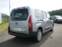 Neu Fiat Doblò Comfort 131 PS (96 kW) 2026 Libeccio blau metallic Van / Kleinbus