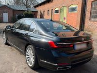 Gebraucht BMW 750 Executive 530 PS (389 kW) 2020 Limousine