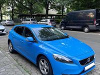 Gebraucht Volvo V40 Kinetic 120 PS (88 kW) 2016 Blau Kombi