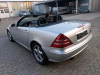 Gebraucht Mercedes SLK200 163 PS (119 kW) 2002 Silber Cabrio