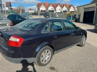 Gebraucht Audi A4 130 PS (95 kW) 2001 Blau Limousine