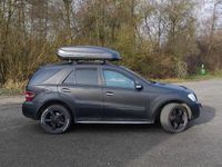 Gebraucht Mercedes ML320 224 PS (164 kW) 2007 Grau SUV