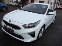 Gebraucht Kia Ceed Vision 136 PS (100 kW) 2020 Weiß Kleinwagen