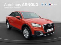 Gebraucht Audi Q2 Ambiente 116 PS (85 kW) 2018 Rot SUV
