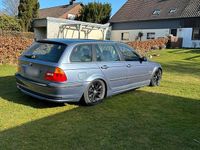 Gebraucht BMW 325 Basis 192 PS (141 kW) 2001 Kombi