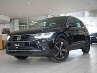 Gebraucht VW Tiguan Move 150 PS (110 kW) 2023 Deep black metallic SUV
