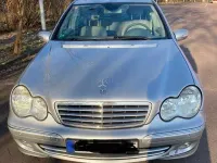 Gebraucht Mercedes C200 163 PS (119 kW) 2004 Silber Limousine