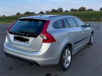 Gebraucht Volvo V60 215 PS (158 kW) 2013 Kombi