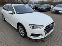 Gebraucht Audi A4 Advanced 163 PS (119 kW) 2022 Weiß Kombi