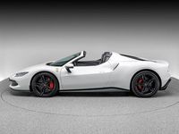 Gebraucht Ferrari 296 825 PS (606 kW) 2025 Weiß Cabrio