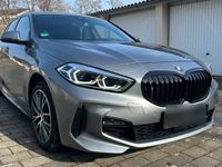 gebraucht BMW 118 i M Sport Werksgarantie 6/26 Pano LED WLAN DA