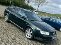 Gebraucht Audi A6 299 PS (219 kW) 2001 Grün Kombi