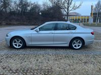 Gebraucht BMW 520 184 PS (135 kW) 2013 Silber Limousine