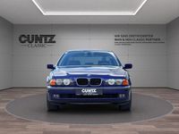 Gebraucht BMW 528 Performance 193 PS (141 kW) 1998 Sonderlackierung velvetblue Limousine
