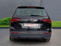 Gebraucht VW Tiguan Active 150 PS (110 kW) 2022 Schwarz SUV
