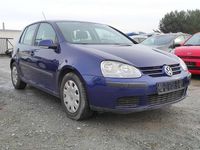 Gebraucht VW Golf IV Trendline 75 PS (55 kW) 2005 Shadow blue metallic Kleinwagen
