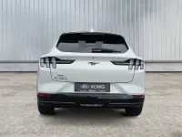 Gebraucht Ford Mustang Mach-E 197 kW (269 PS) 2022 Starwhite platinium (weiß) SUV