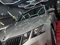 Gebraucht Skoda Octavia Ambition 150 PS (110 kW) 2017 Beige Limousine